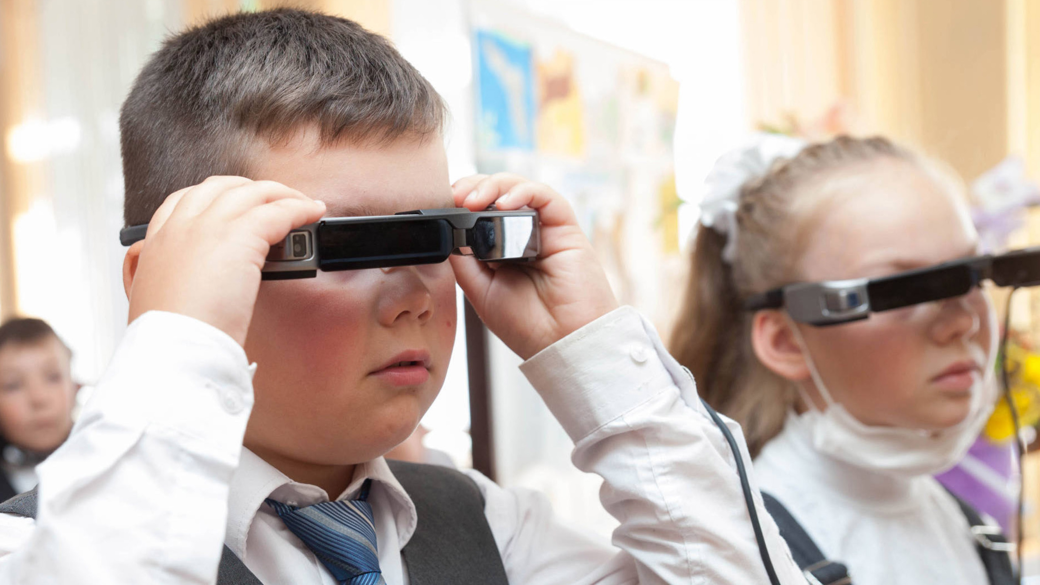 Audience experiencing digital layers and narration through AR glasses at the Russian Museum