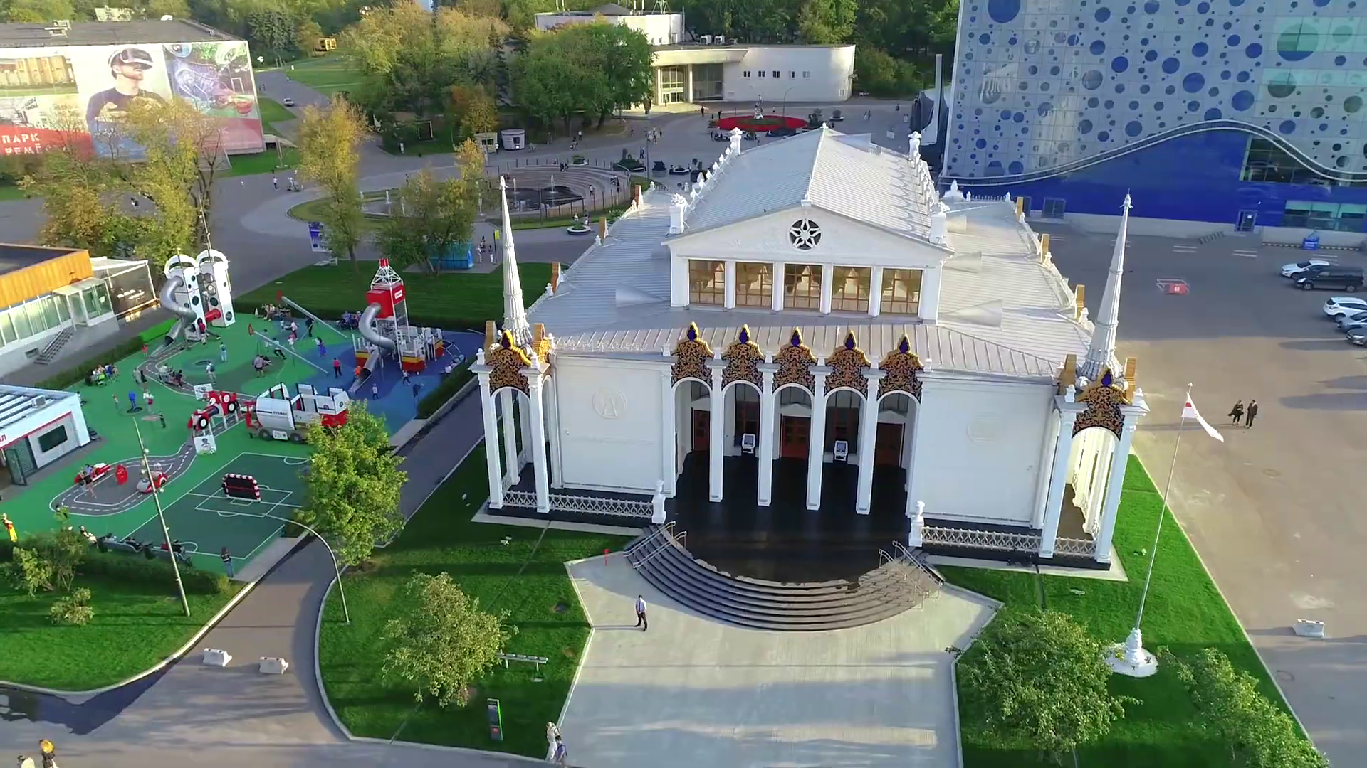 Oil Museum at VDNH — exterior view of the exhibition building